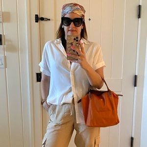 Meet your Posher, Yanira